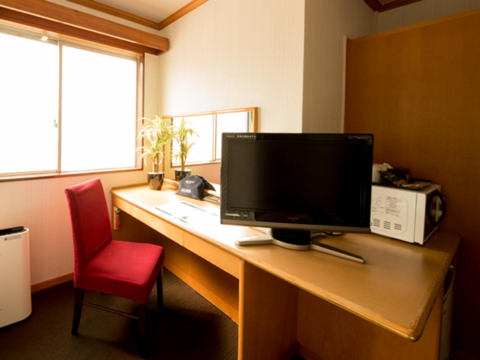 Hotel Livemax Budget Naha Tomarikou Esterno foto