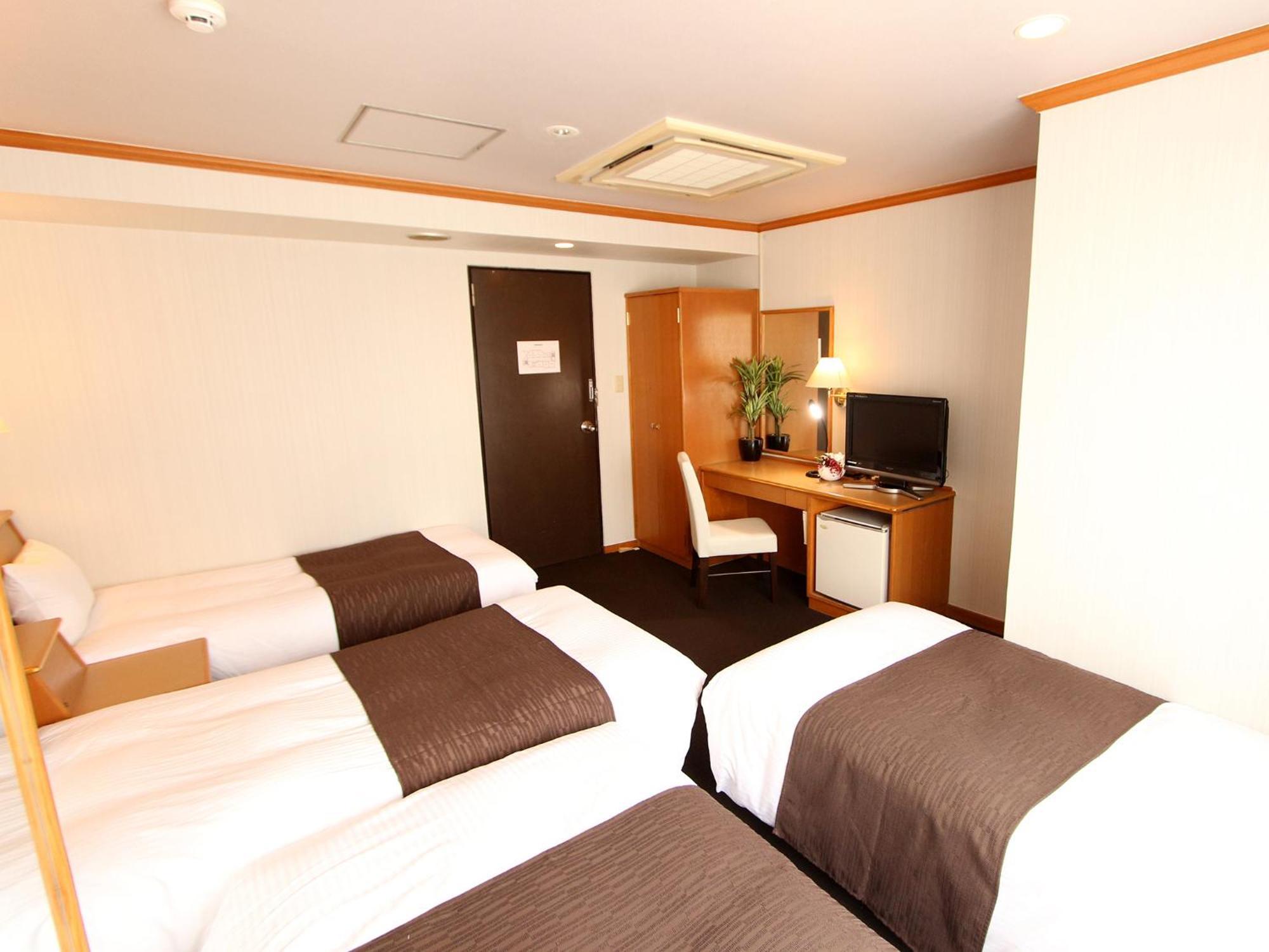 Hotel Livemax Budget Naha Tomarikou Camera foto