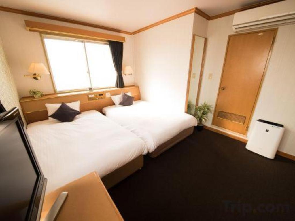 Hotel Livemax Budget Naha Tomarikou Esterno foto