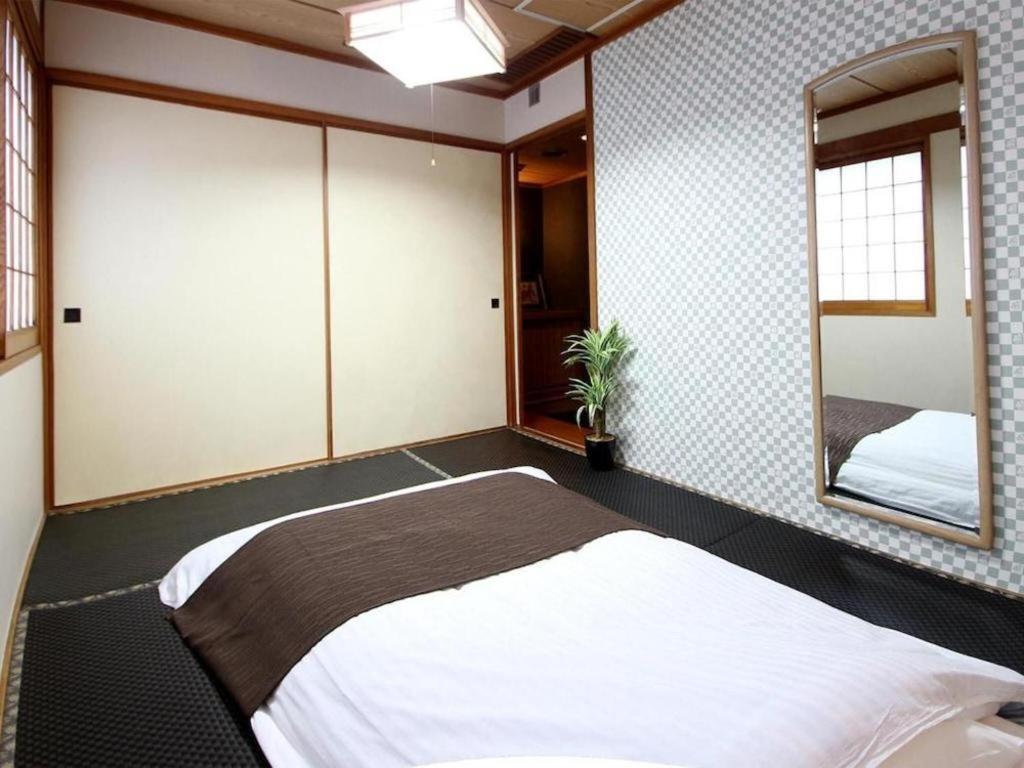 Hotel Livemax Budget Naha Tomarikou Esterno foto